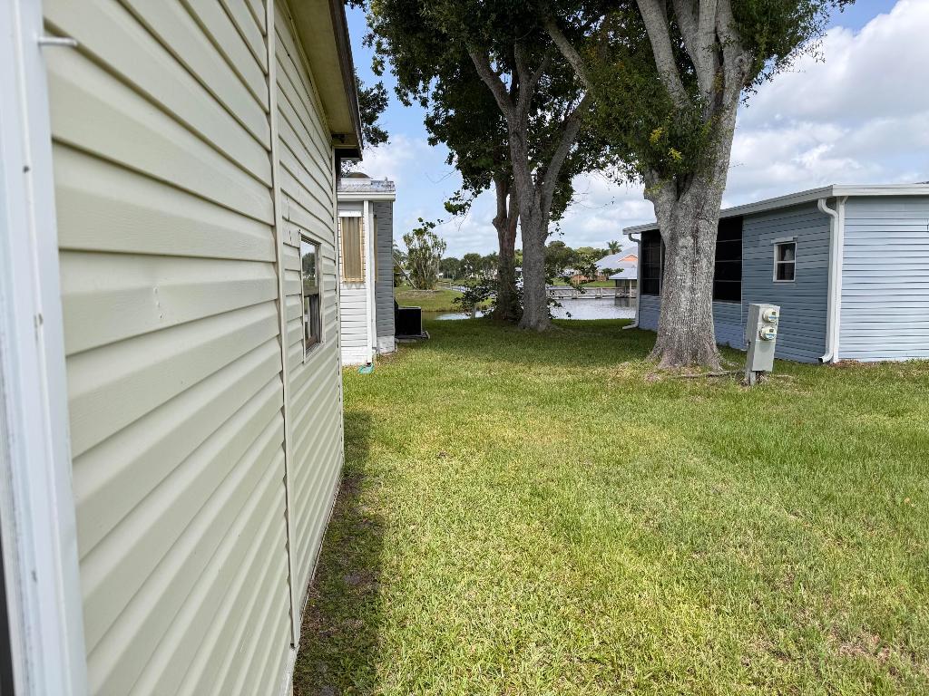 Tropical Isles - Residential