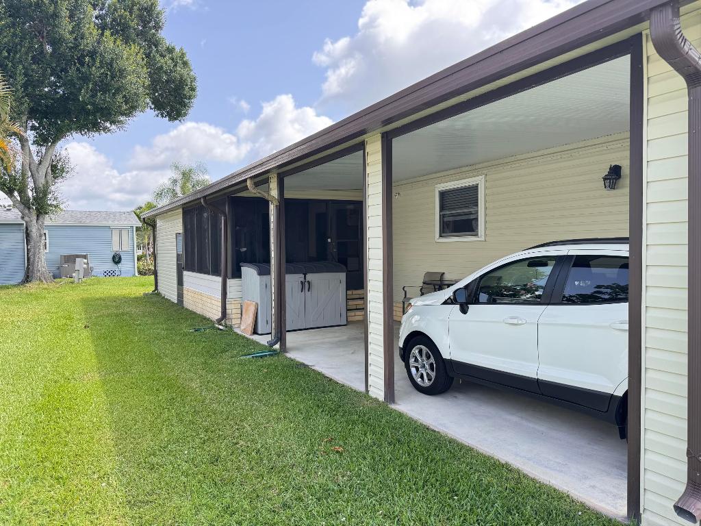 Tropical Isles - Residential