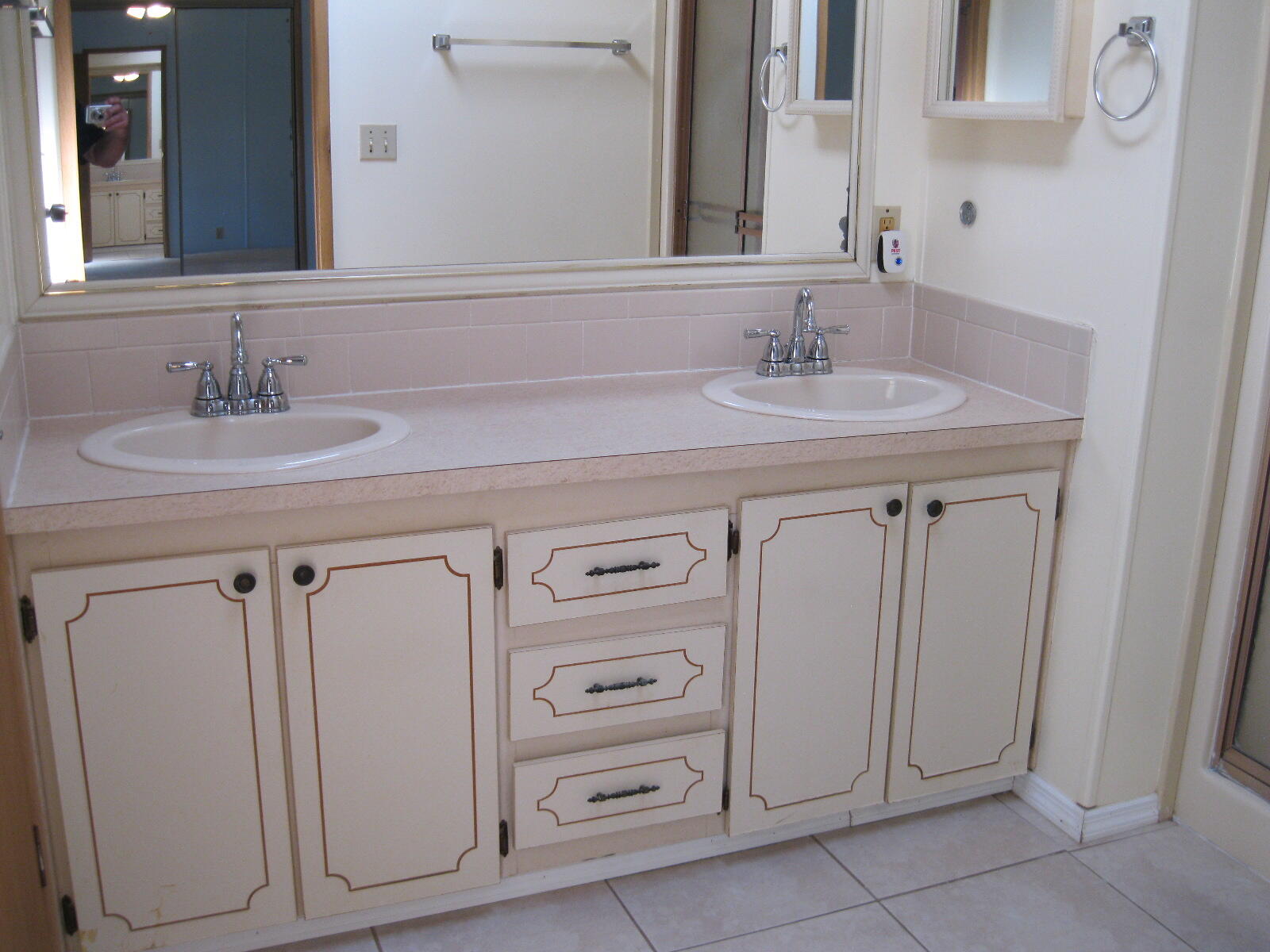 Tropical Isles - Residential