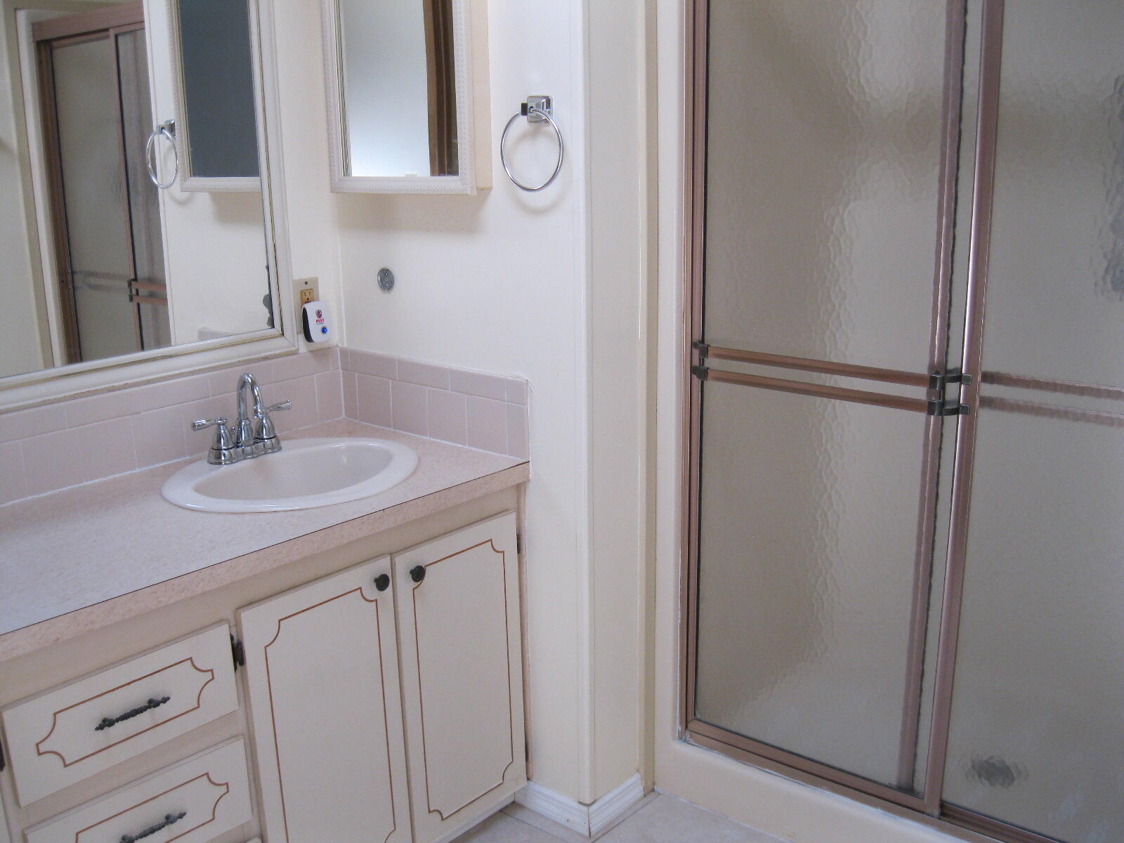 Tropical Isles - Residential