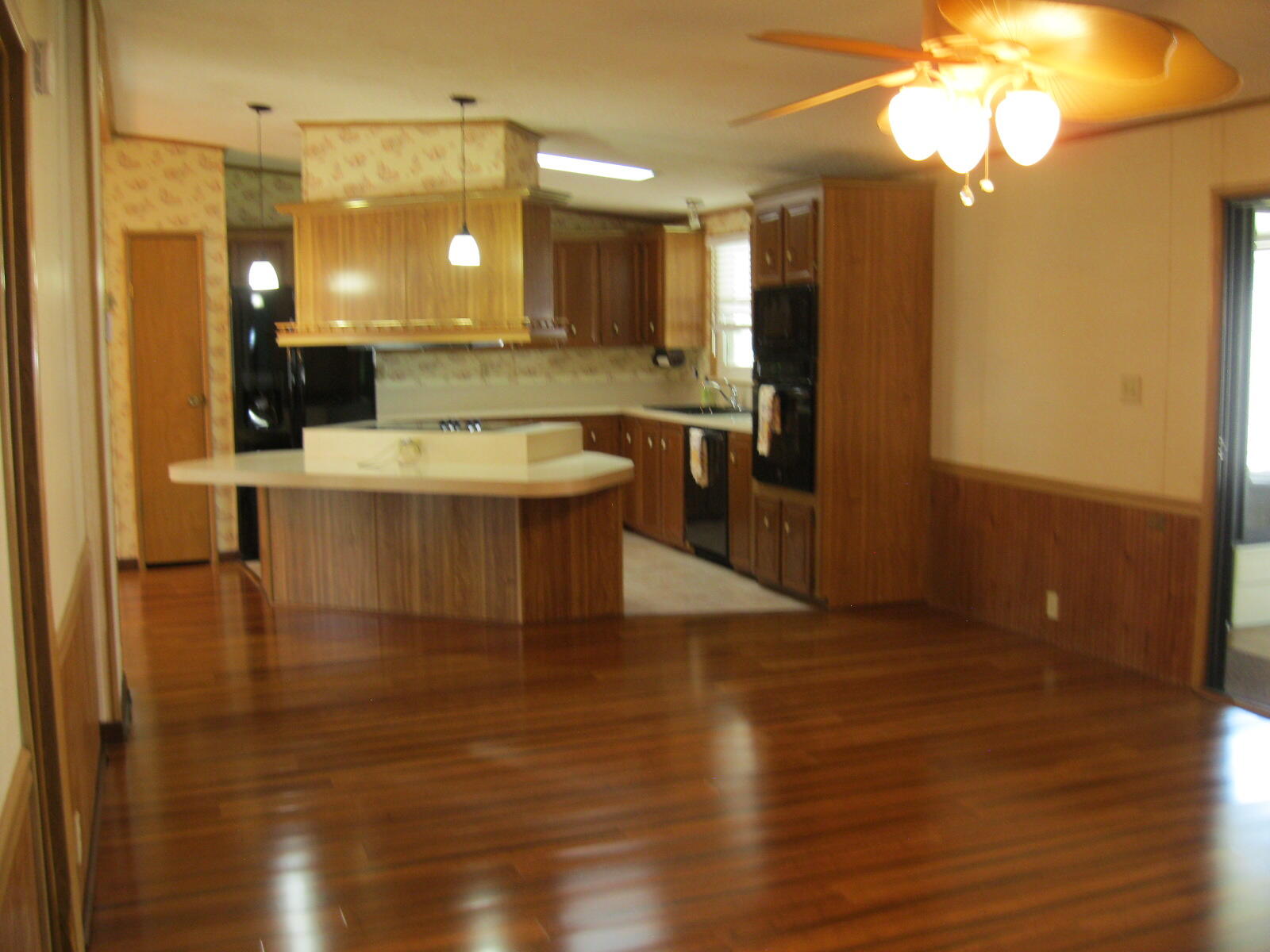 Tropical Isles - Residential