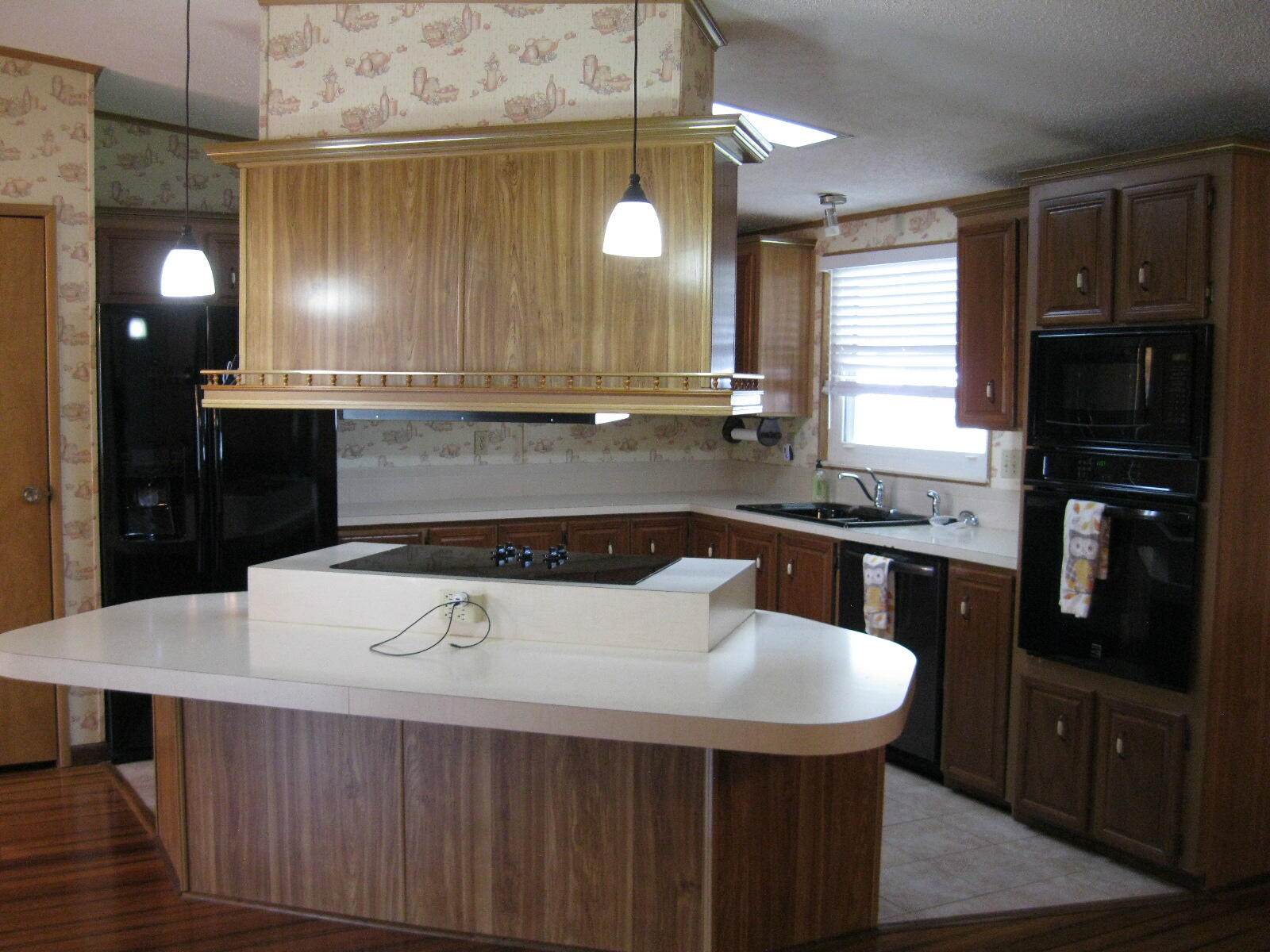 Tropical Isles - Residential