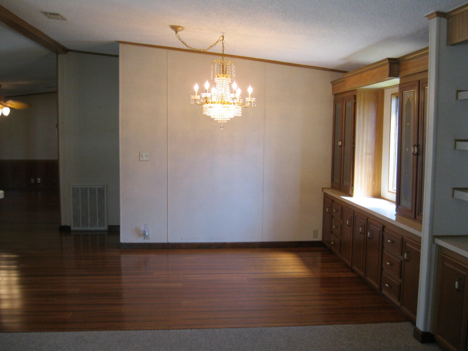 Tropical Isles - Residential