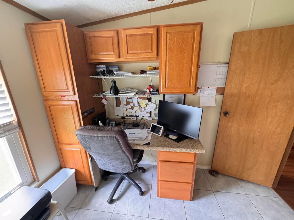 Tropical Isles - Residential