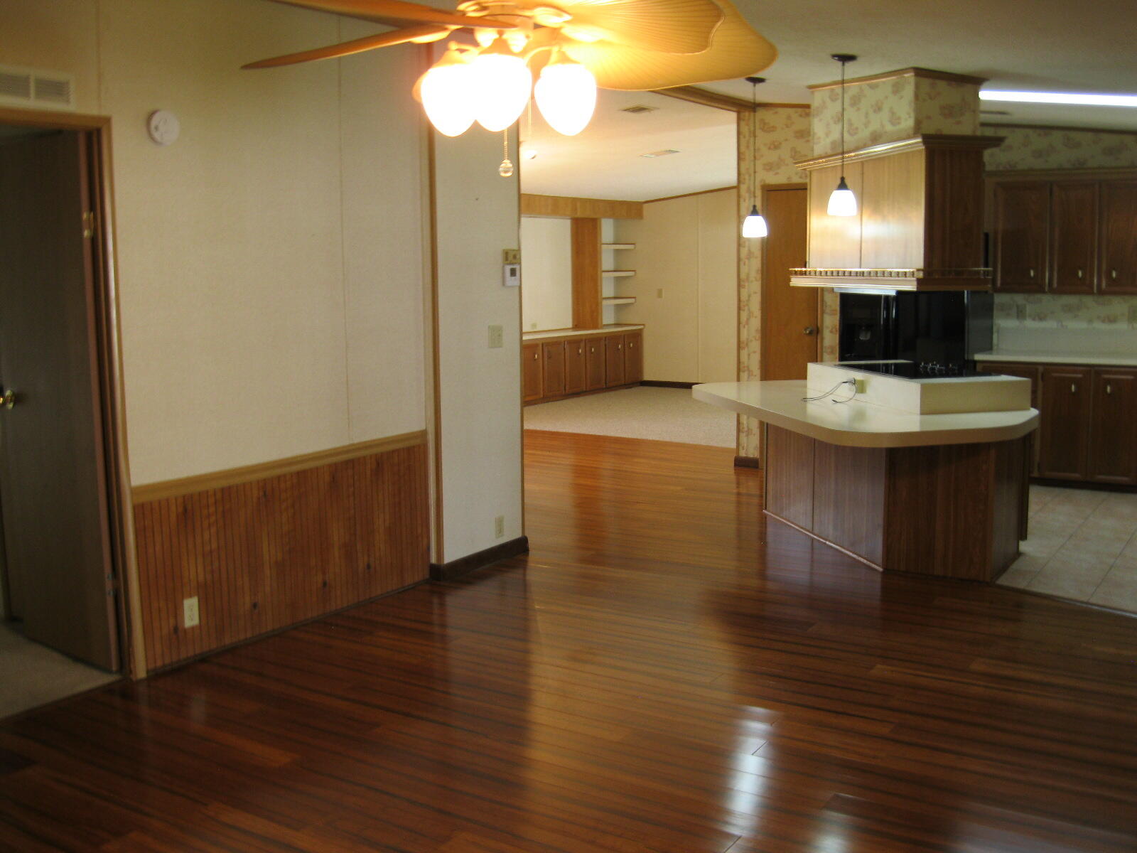 Tropical Isles - Residential