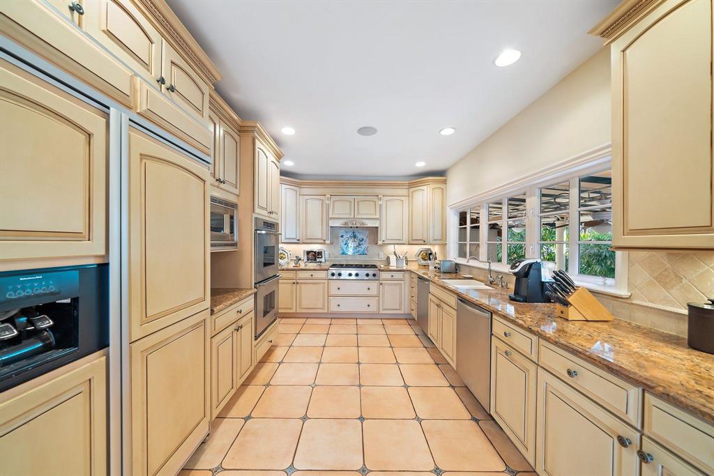 PRIMAVERA ESTATES (MIDDLE - Residential