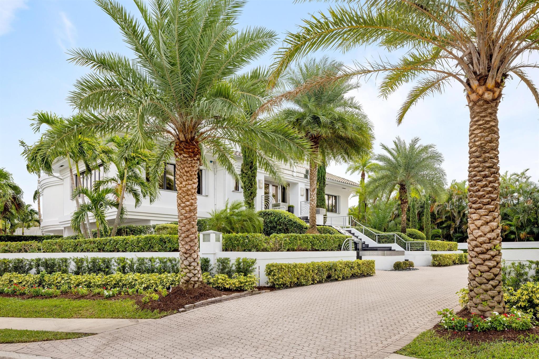 BOCA GROVE - Residential