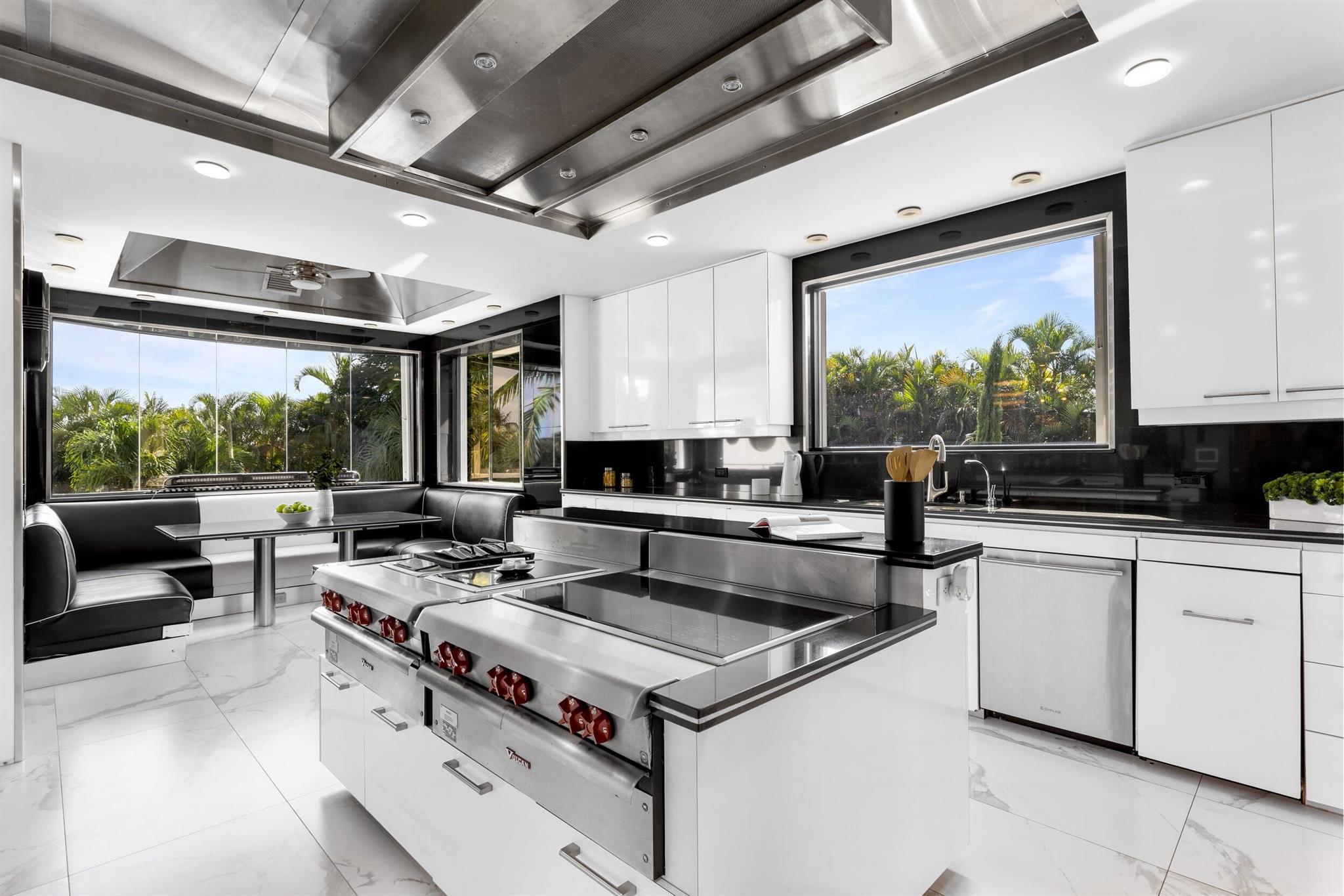 BOCA GROVE - Residential