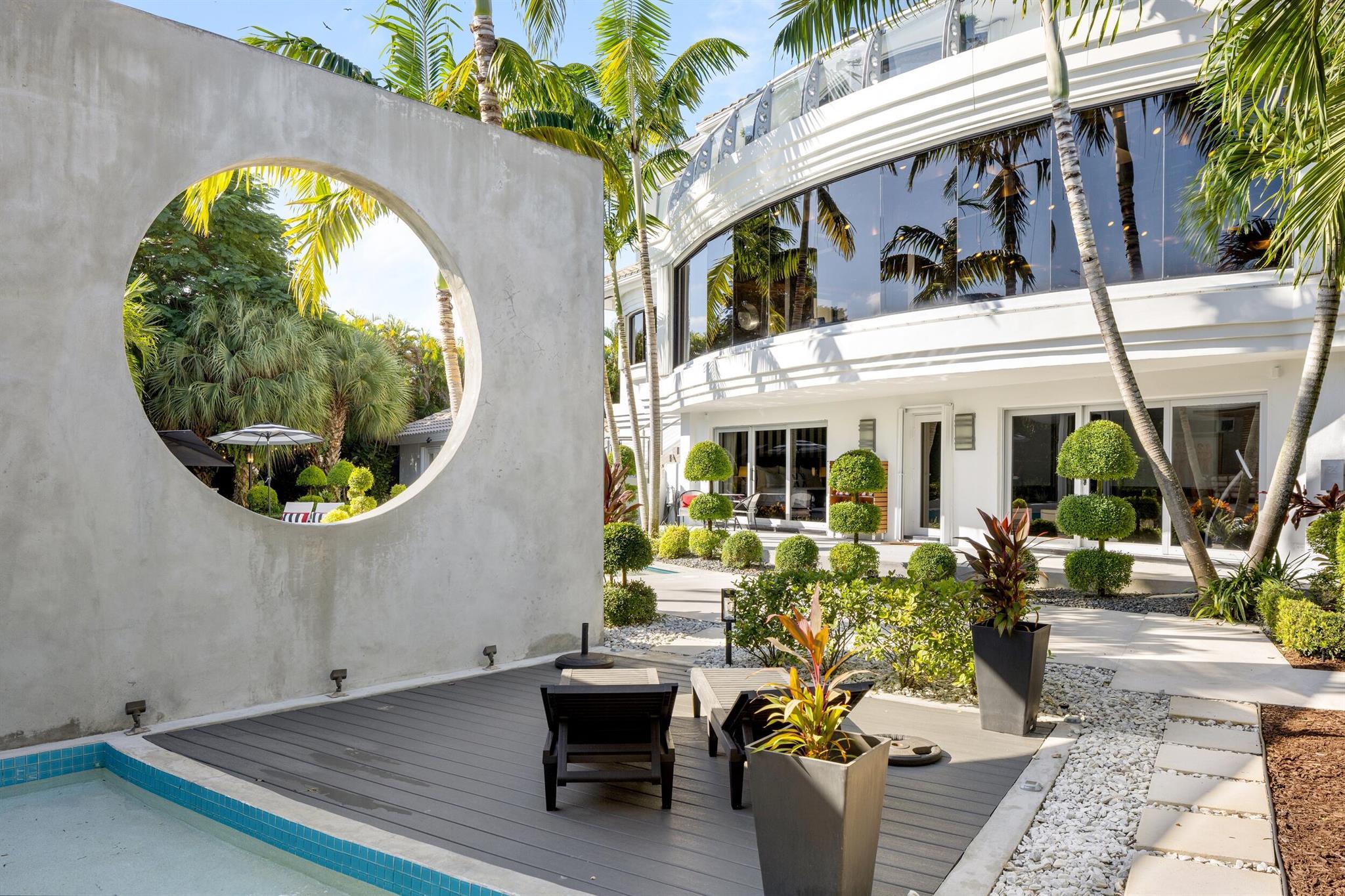 BOCA GROVE - Residential