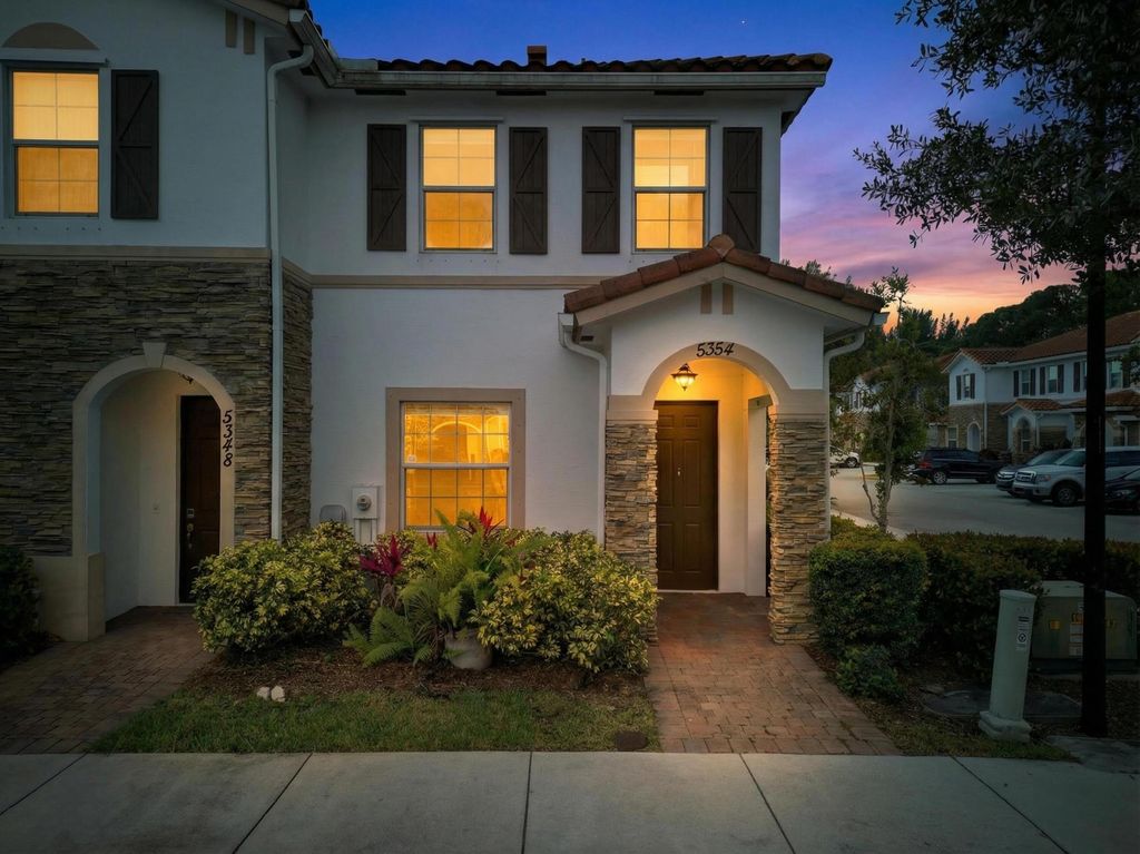 Photo of 5354 Ellery Terrace, West Palm Beach, FL 33417 (MLS # R11156947)