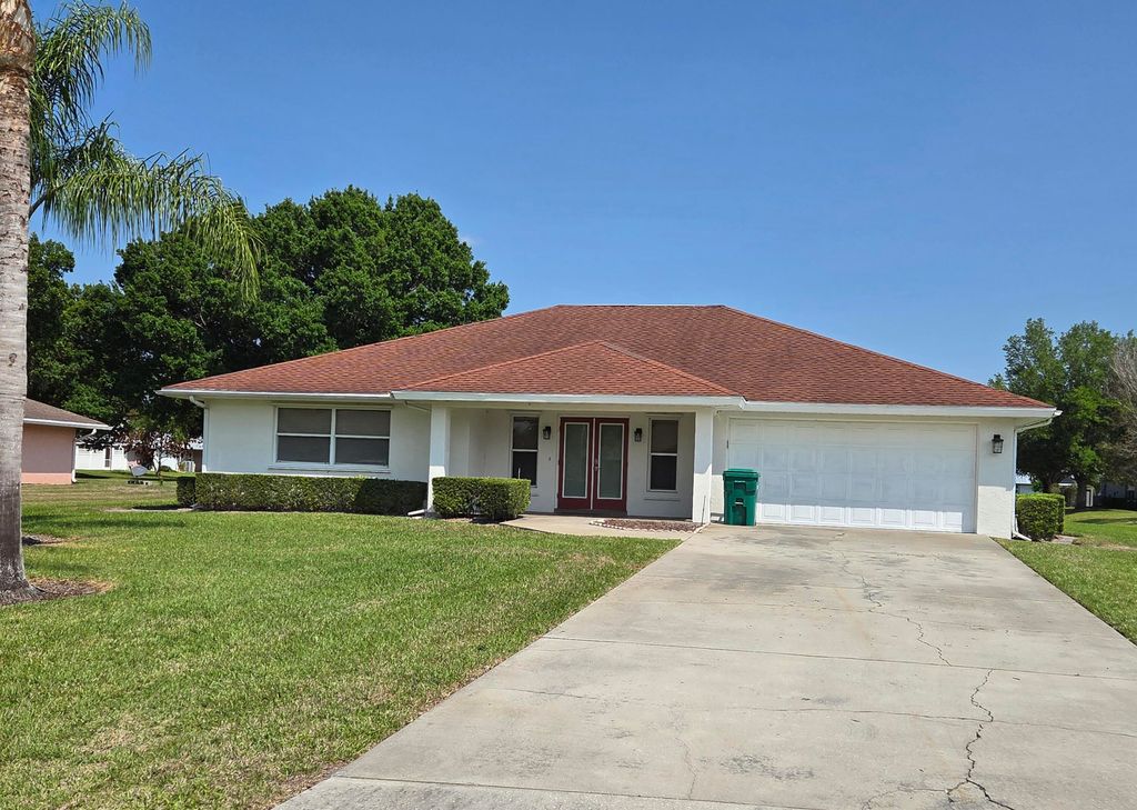 Photo of 2321 SW 3rd Court, Okeechobee, FL 34974 (MLS # B26008685)
