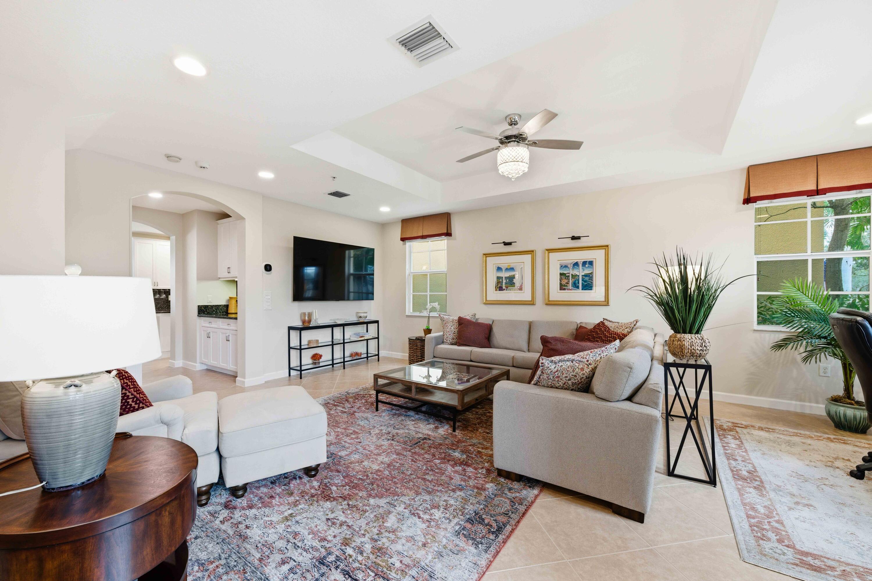 DELRAY OAKS WEST CONDO - Residential
