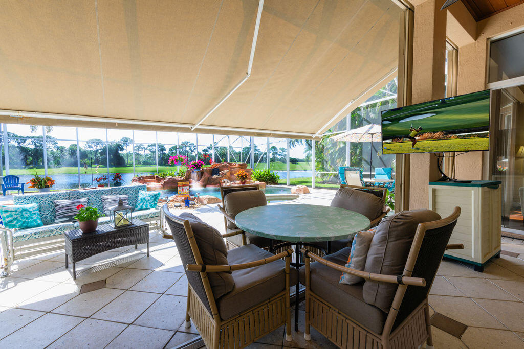 DELRAY OAKS WEST CONDO - Residential