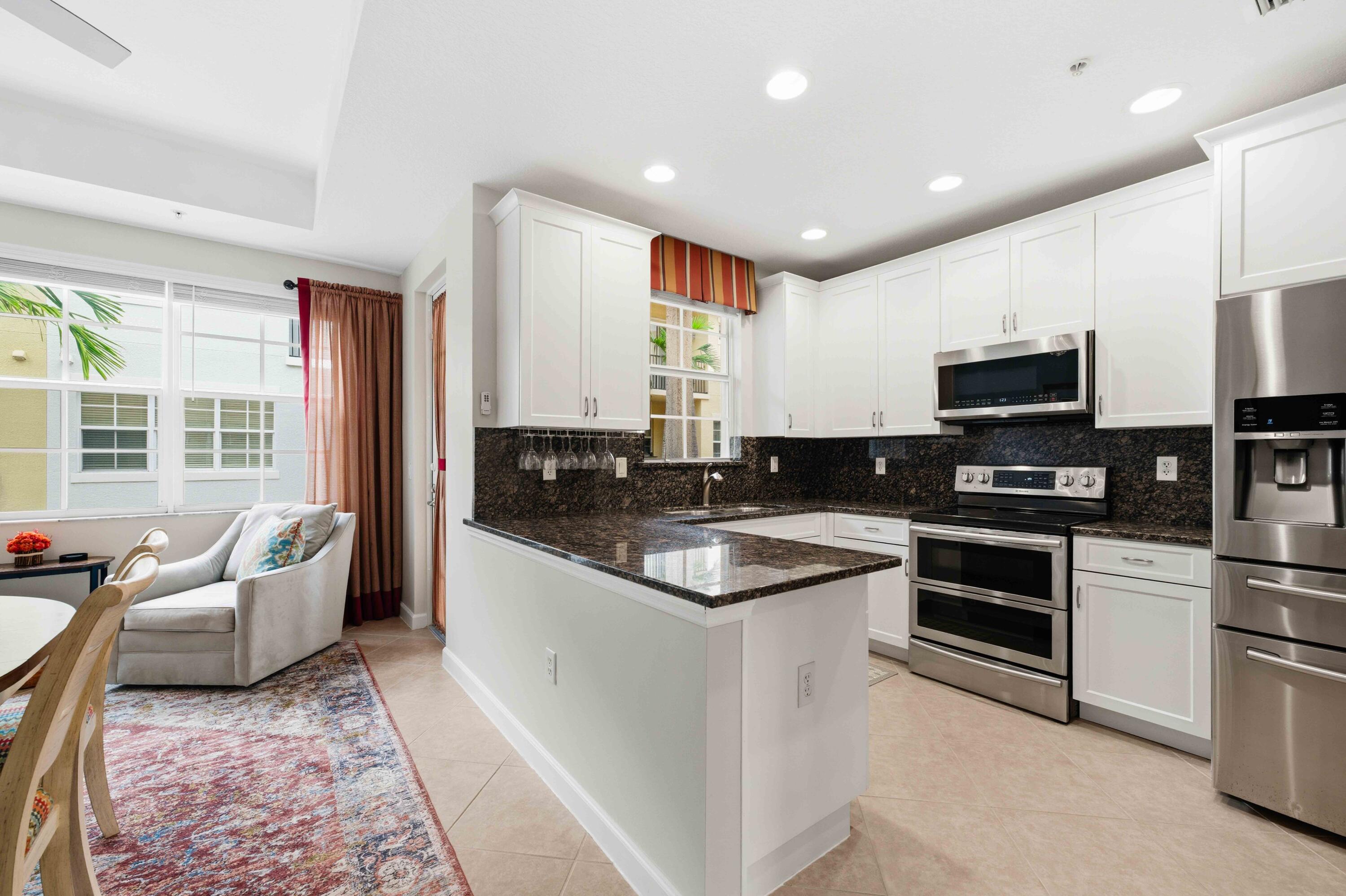 DELRAY OAKS WEST CONDO - Residential