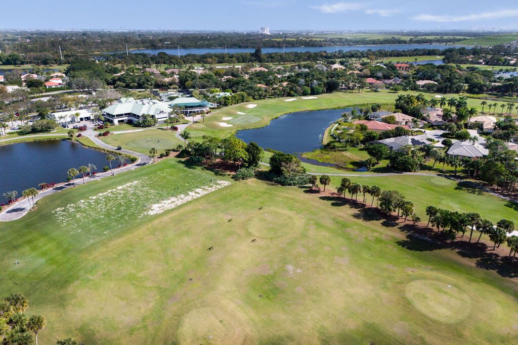 DELRAY OAKS WEST CONDO - Residential