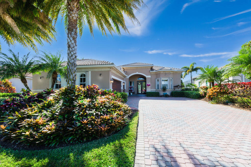 DELRAY OAKS WEST CONDO - Residential