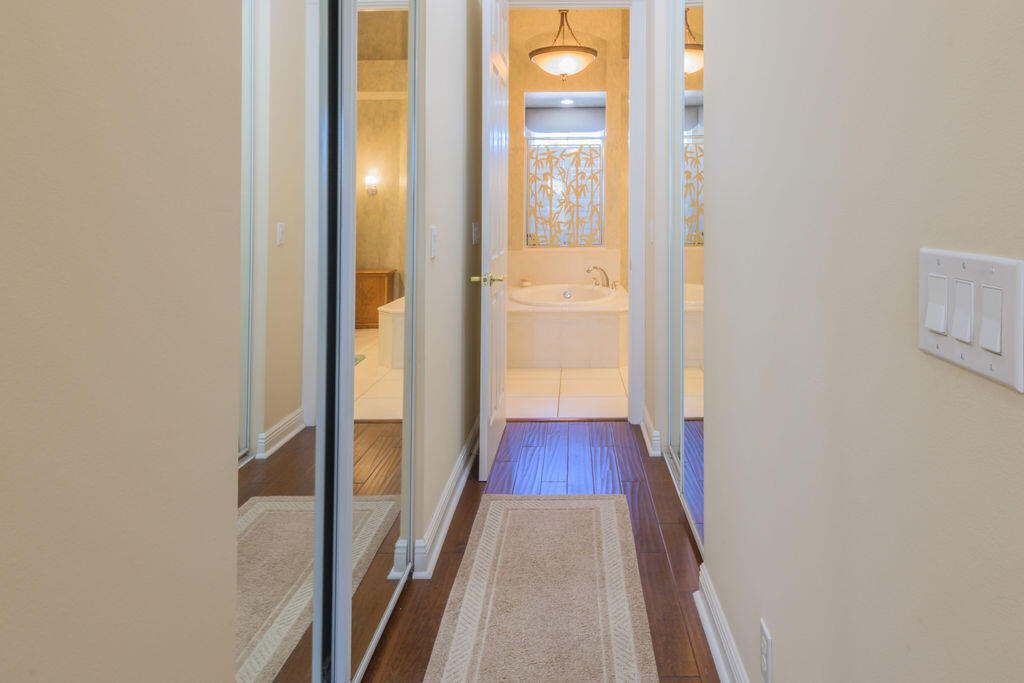 DELRAY OAKS WEST CONDO - Residential