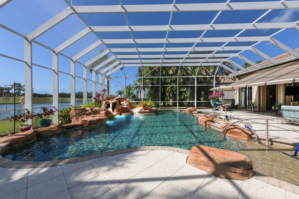 DELRAY OAKS WEST CONDO - Residential