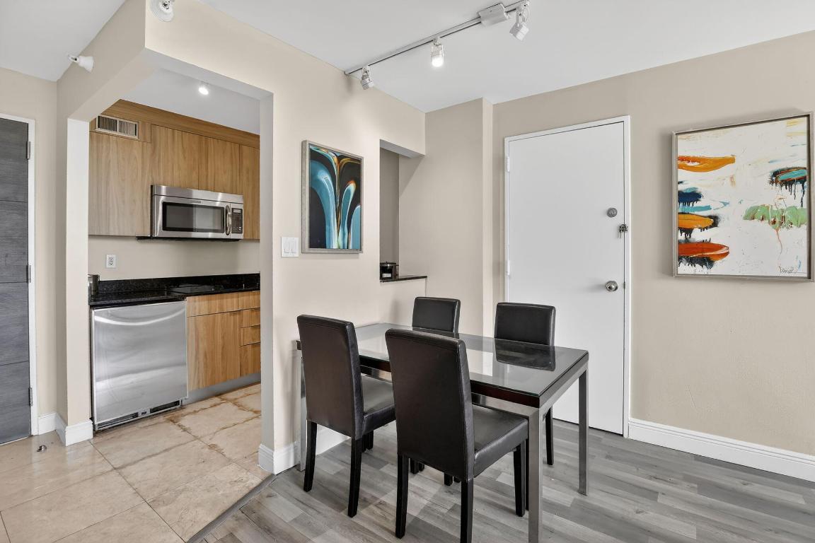 GALLERY ONE CONDO - Residential