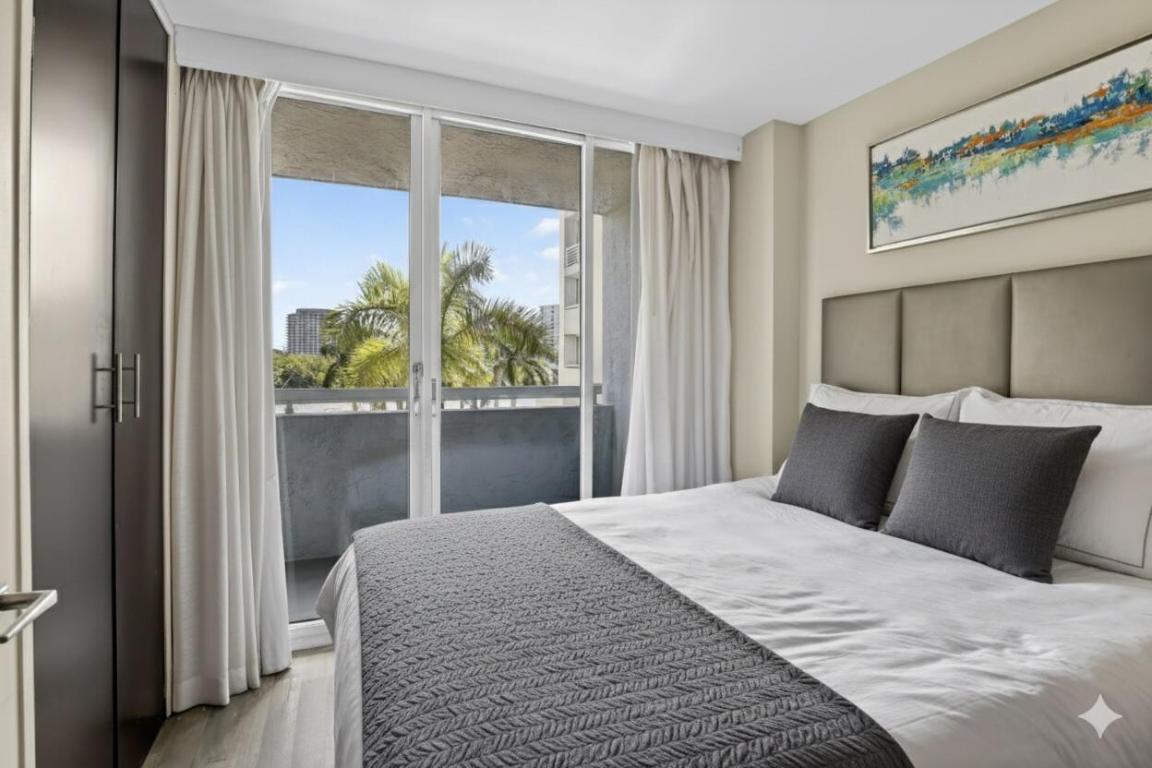 GALLERY ONE CONDO - Residential