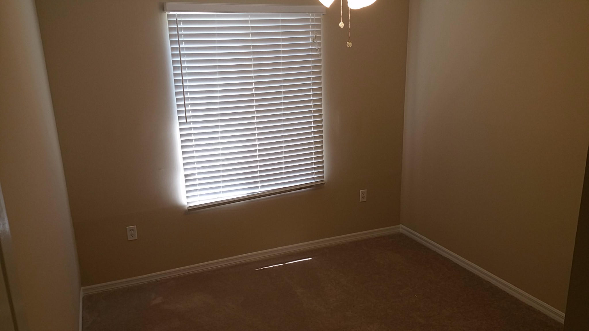 EMERALD ISLE AT LAGUNA LAKES CONDO - Residential