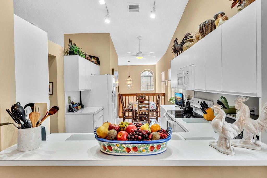 Photo of 9589 Shadybrook Drive #201, Boynton Beach, FL 33437 (MLS # R11128004)
