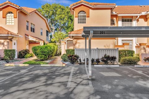 9589 Shadybrook Drive 201 Boynton Beach FL 33437