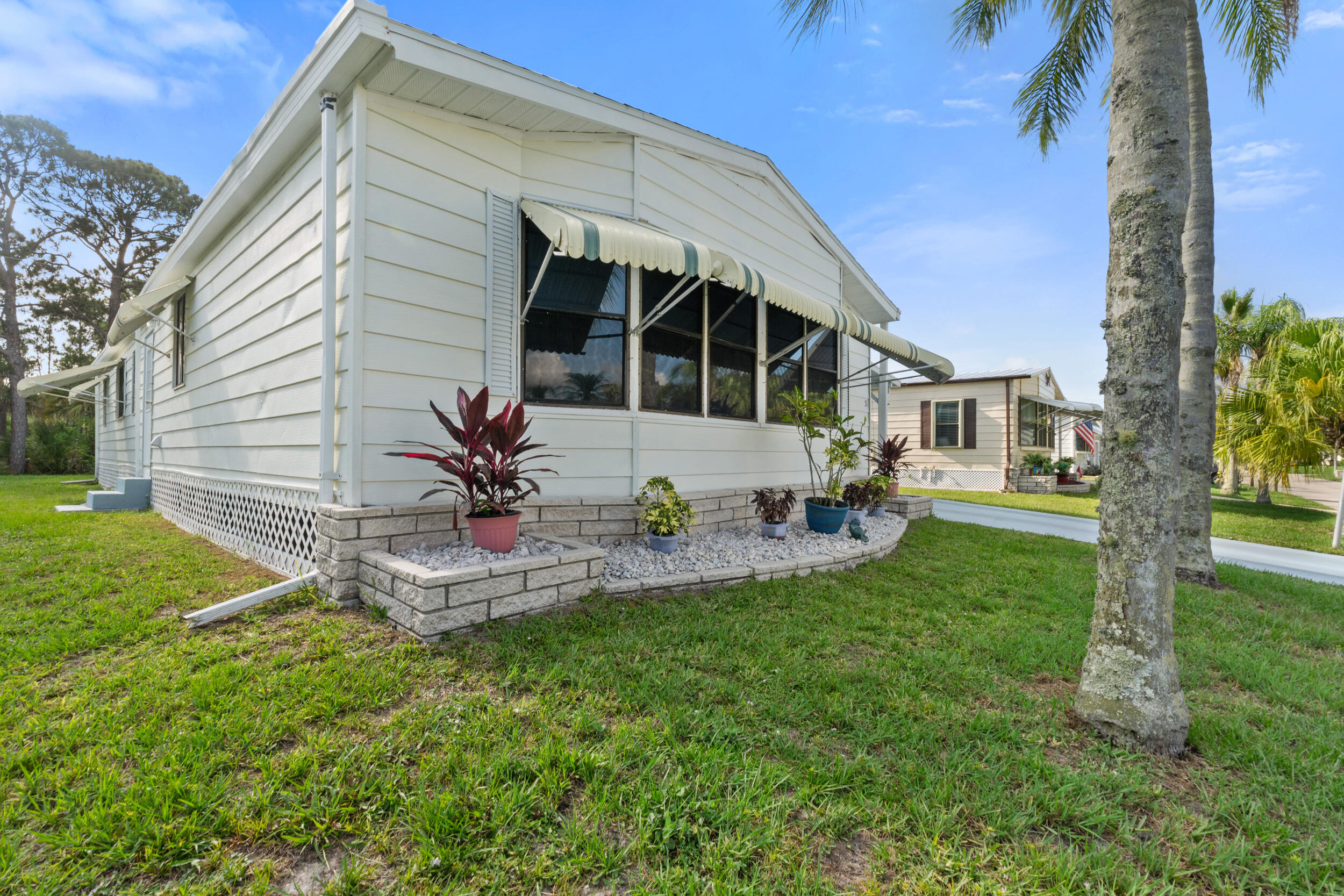 Spanish Lakes Country Club - Residential