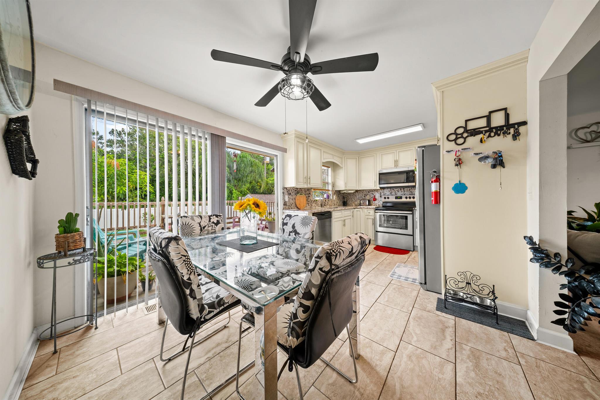 PORT ST LUCIE SECTION 25 - Residential