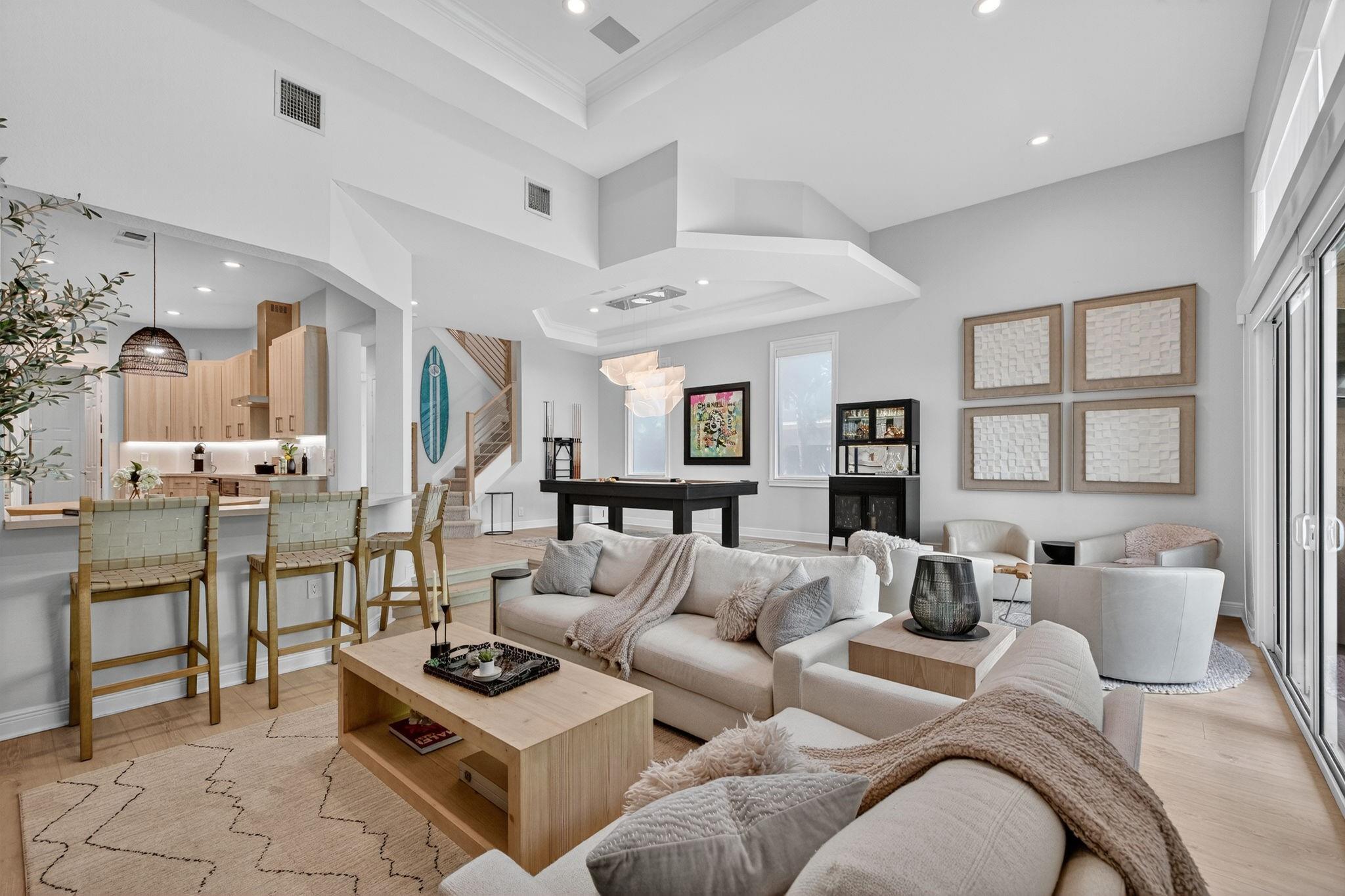 SILVER SHORES SEC OF LBTS - Residential