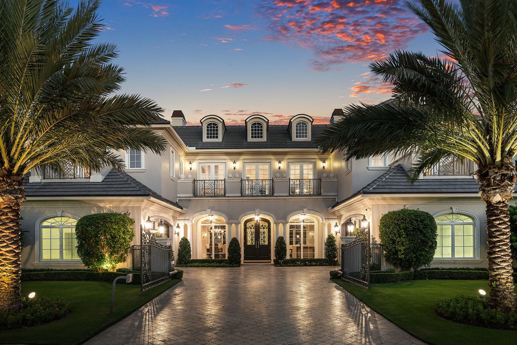 Photo of 510 E Alexander Palm Road, Boca Raton, FL 33432 (MLS # B26094731)