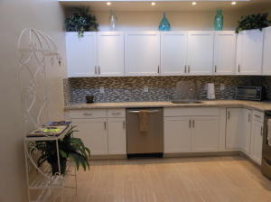 RAINBERRY BAY - Residential Lease