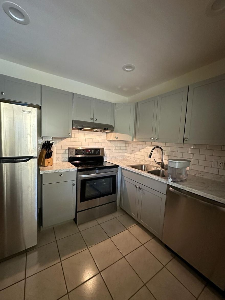 Location location, great 2/2 second floor unit at Cypress Park , laminate and tile floors, updated kitchen, stainless steel appliances, screened patio; community offers pool and common laundry, tennis, short drive to beach, Pompano Beach fishing pier, shops, dining and entertainment. easy access to roads.