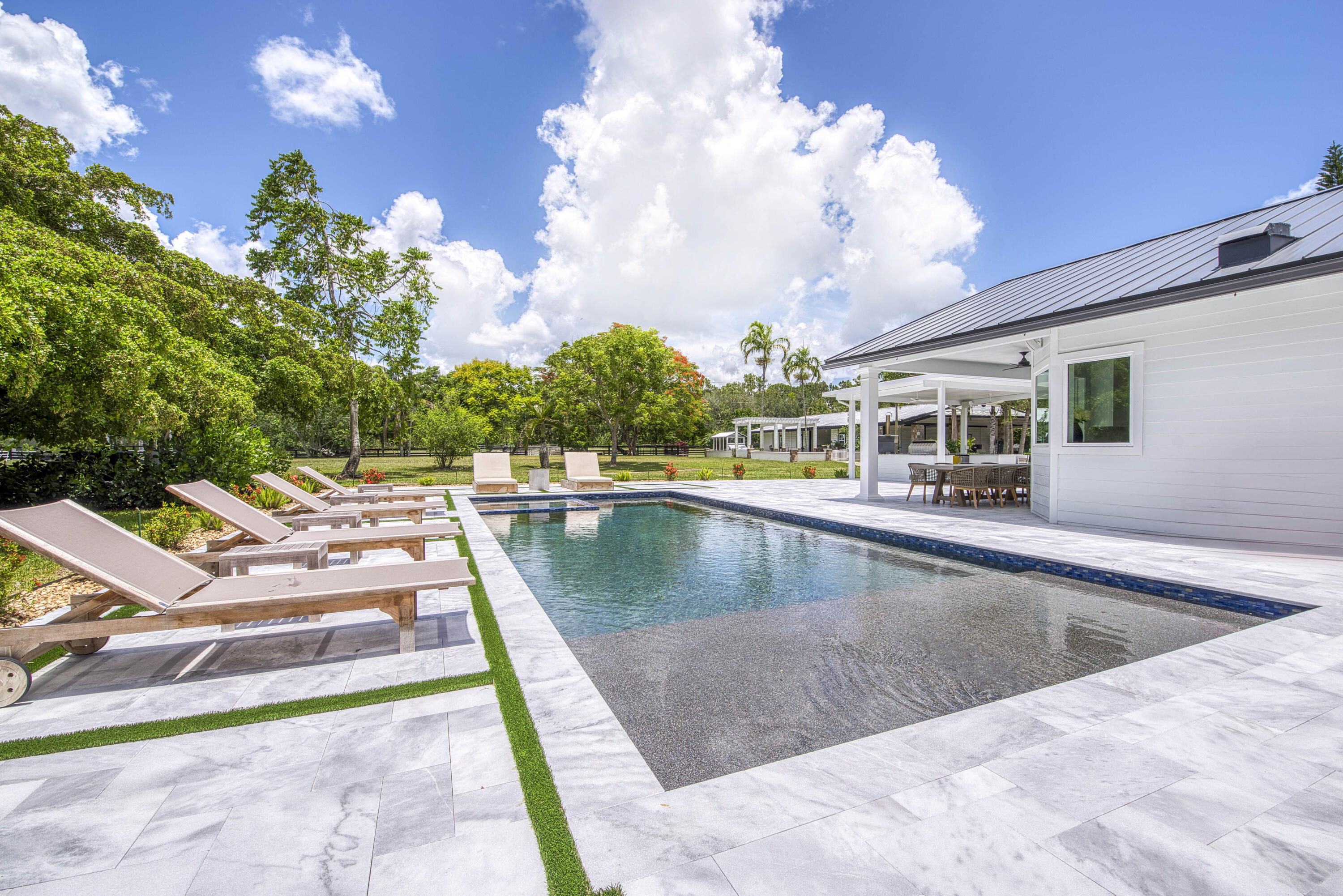 Caloosa - Residential