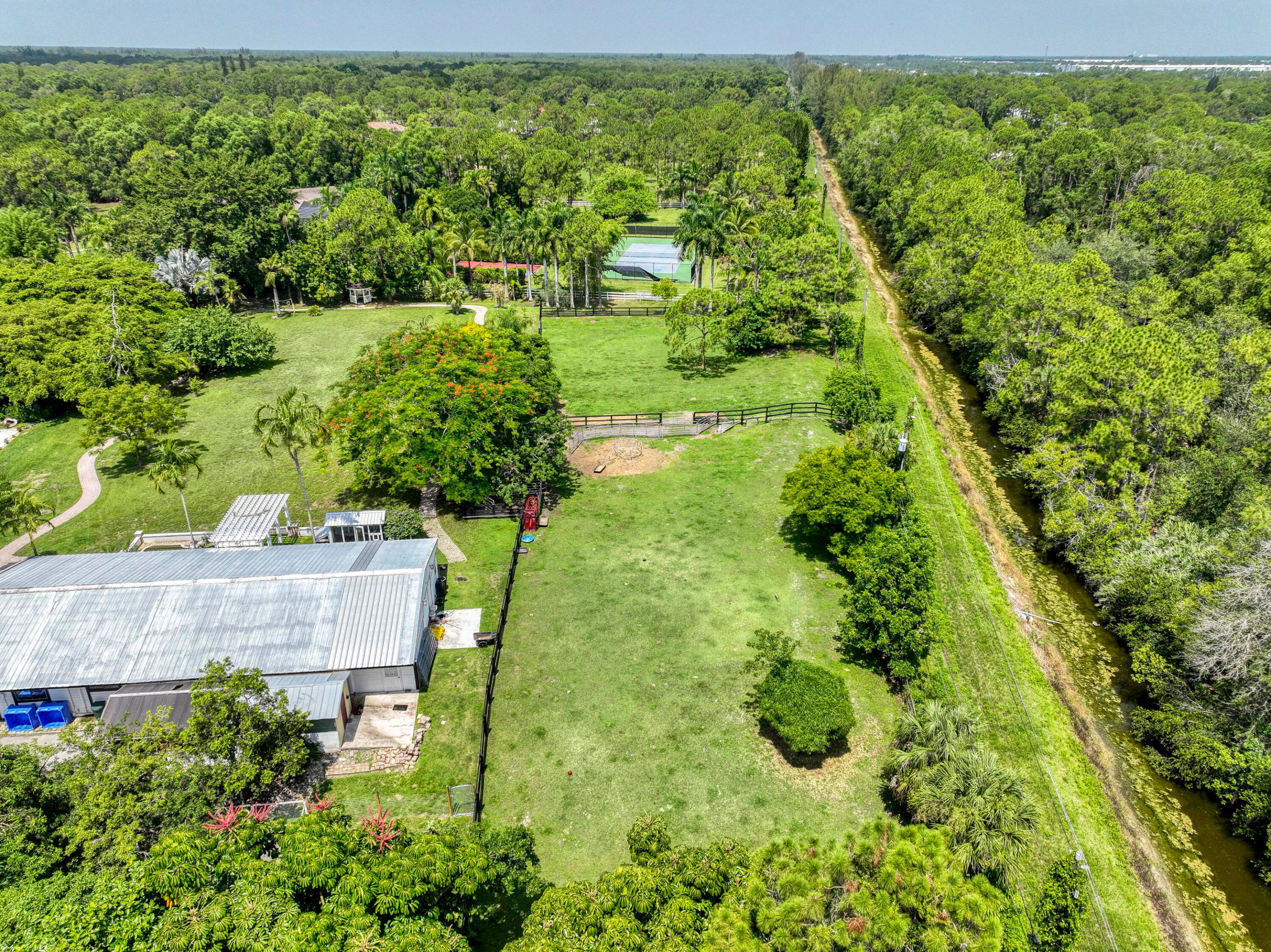 Caloosa - Residential