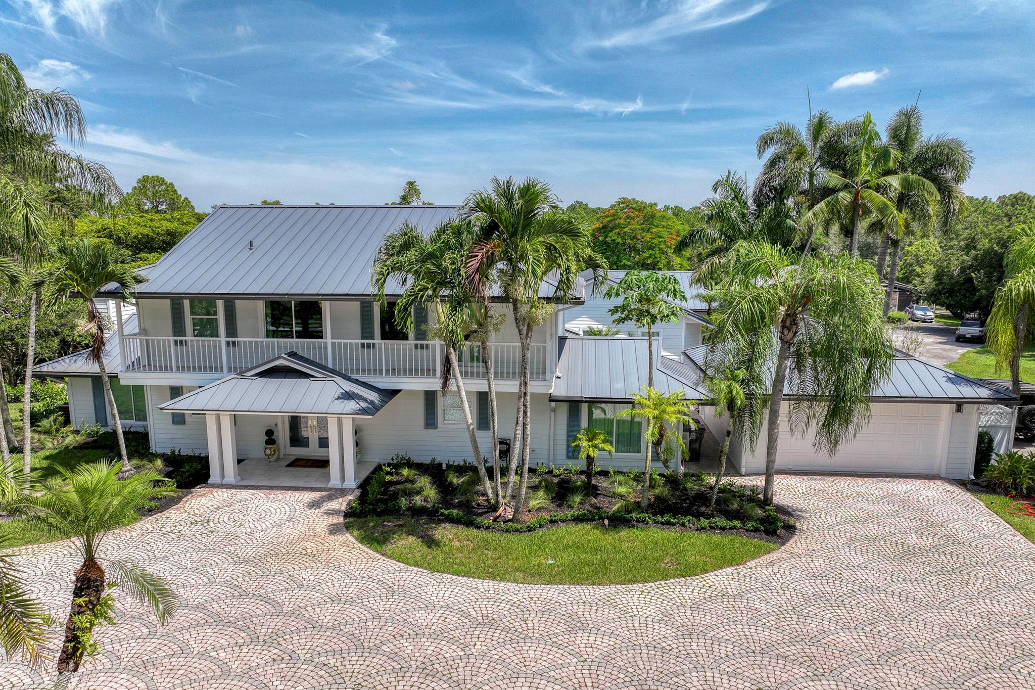 13395 Running Water Road, Palm Beach Gardens, FL, 33418/$4,250,000 1 13395 Running Water Road