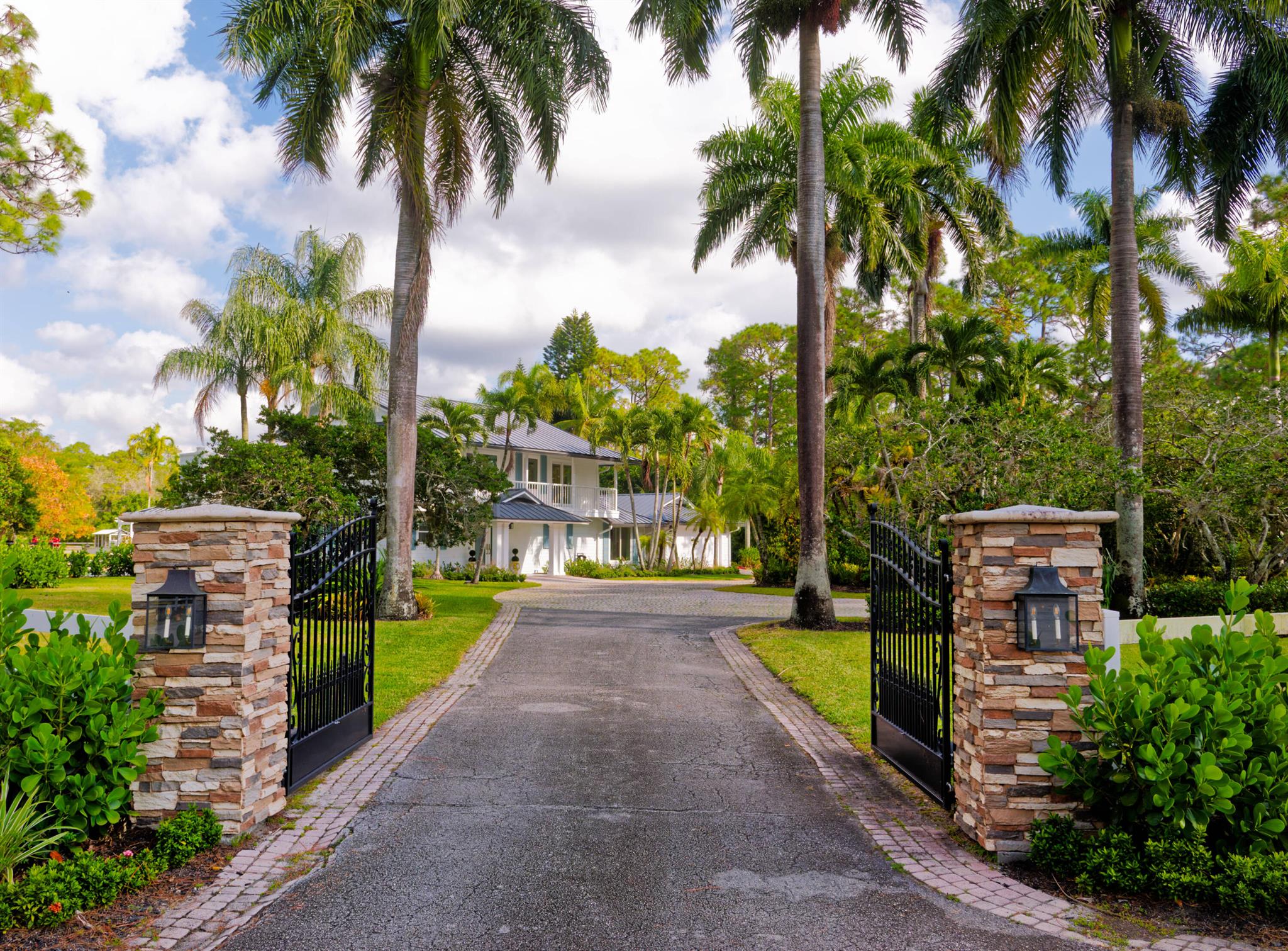 Caloosa - Residential