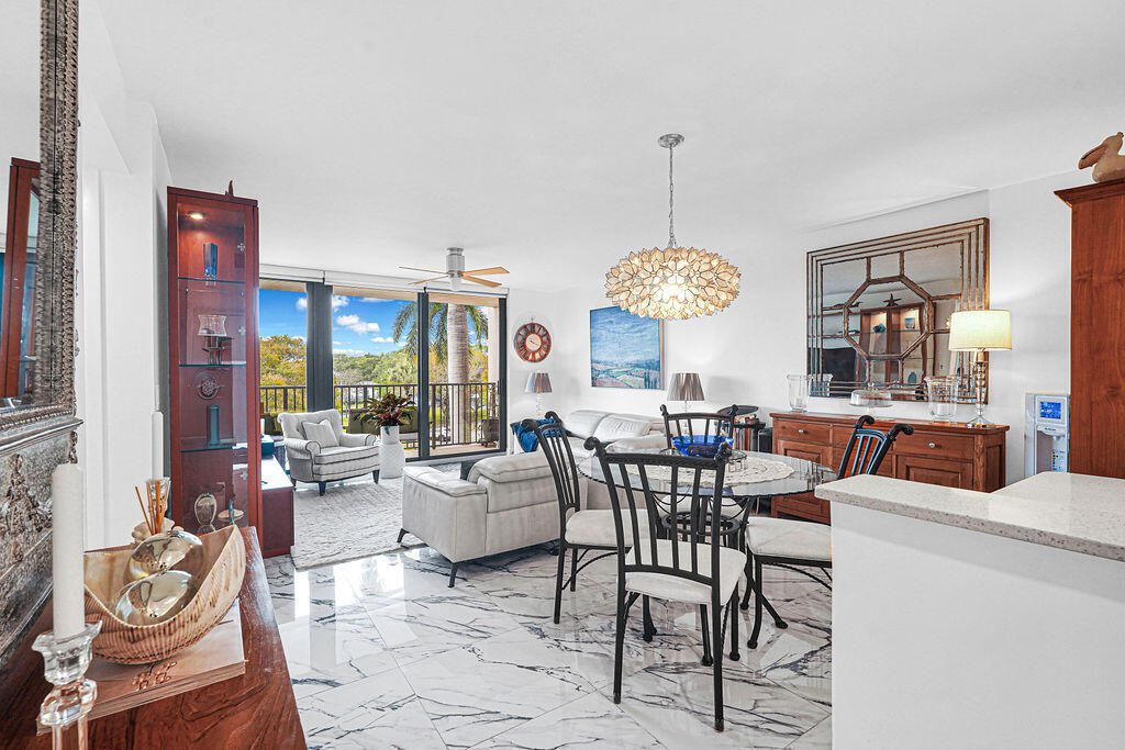 RIVER REACH CONDOMINIUM III - Residential