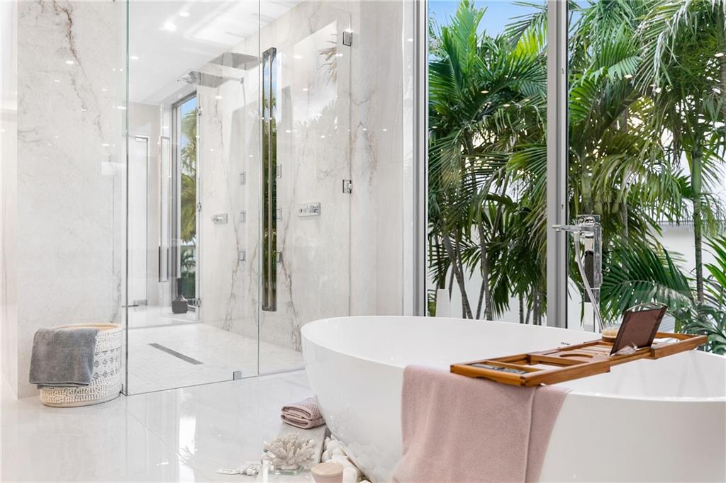 Pelican Isle 21-19 B - Residential