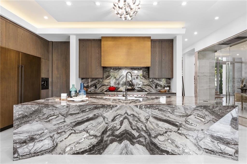 Pelican Isle 21-19 B - Residential