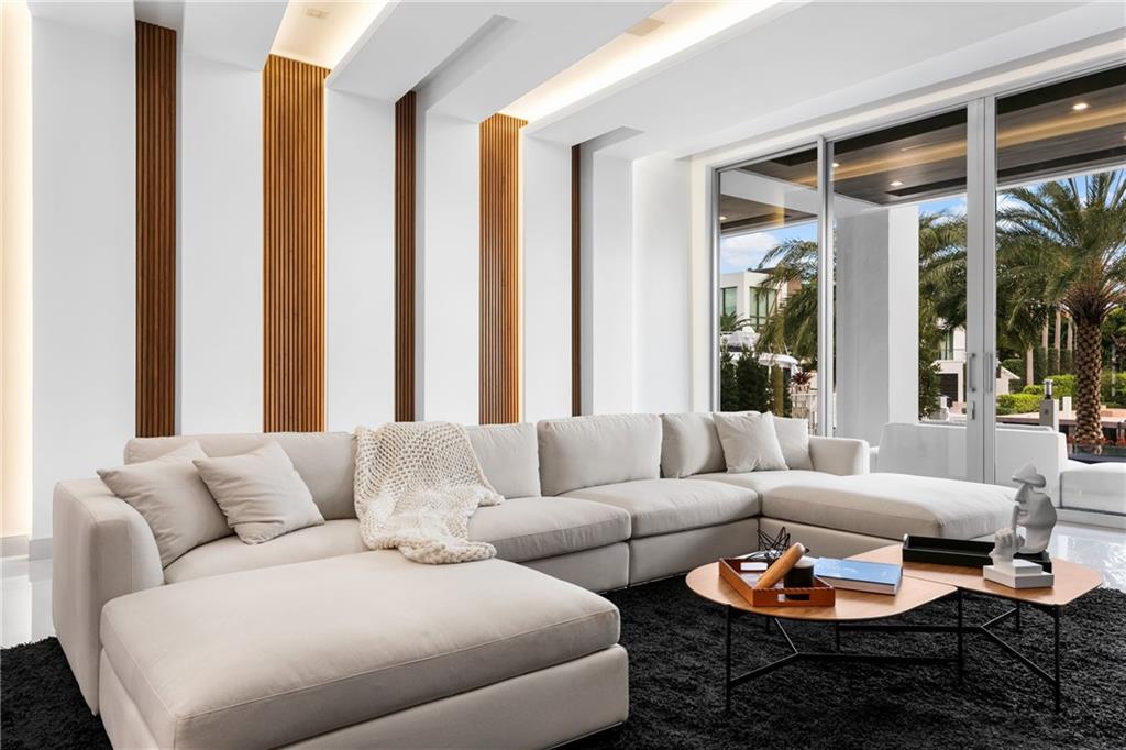 Pelican Isle 21-19 B - Residential