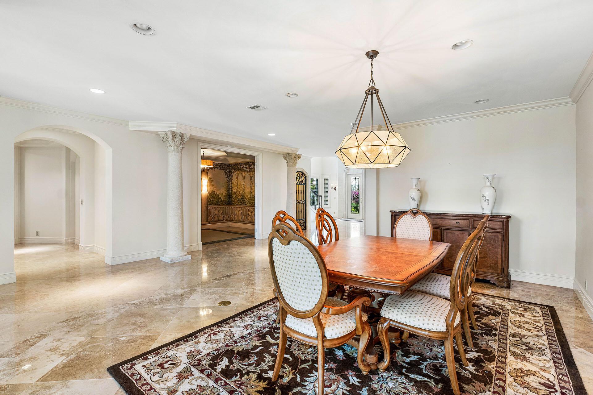 ROYAL PALM YACHT & COUNTR - Residential