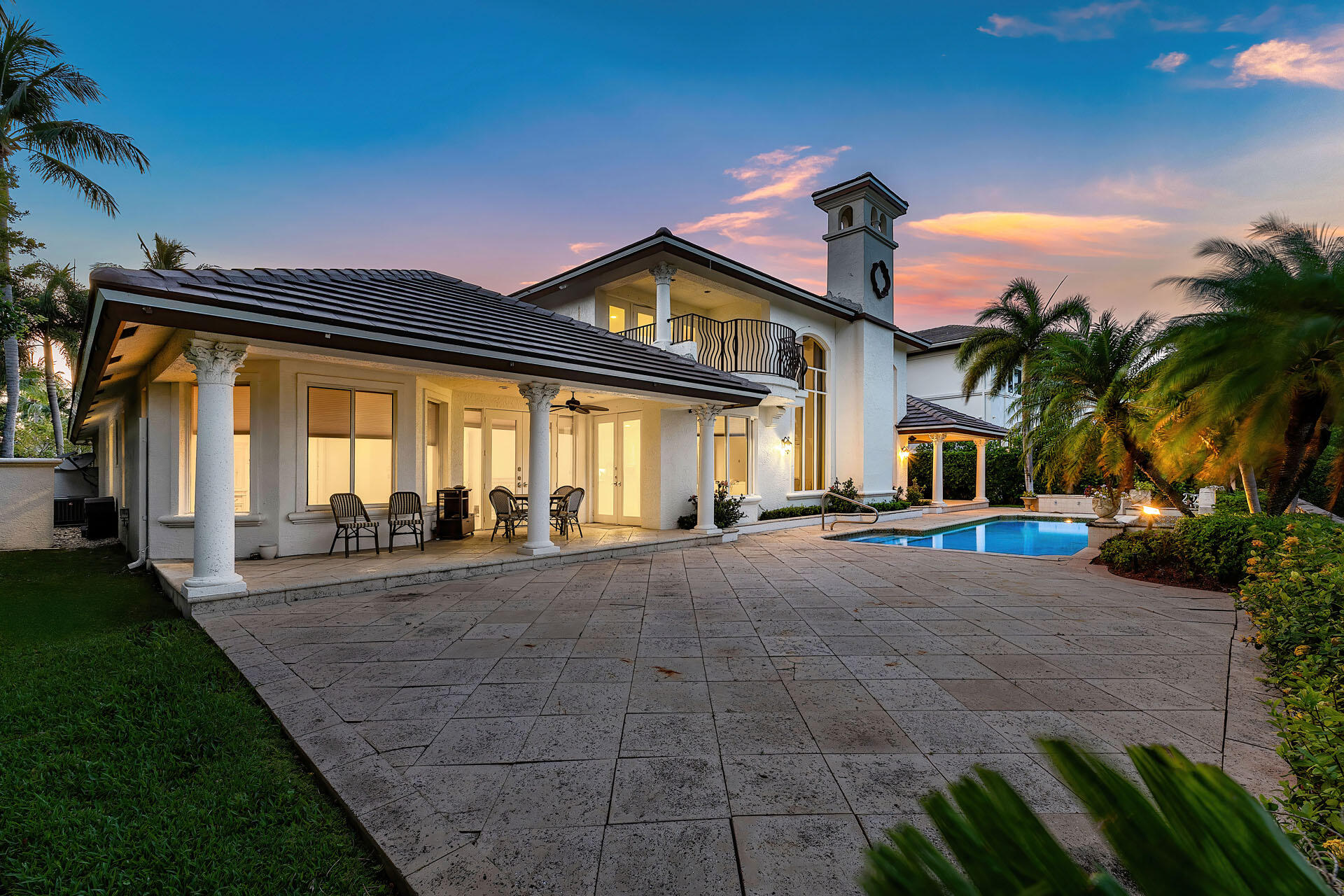 ROYAL PALM YACHT & COUNTRY CLUB - Residential