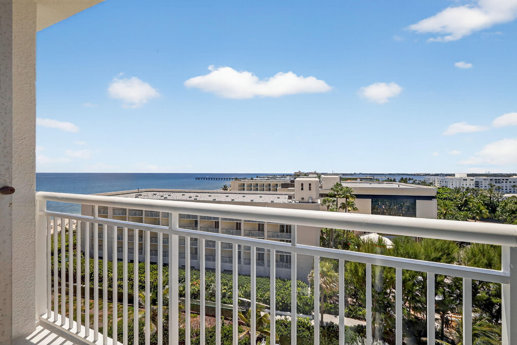 AMBASSADOR II CORP - Residential Lease