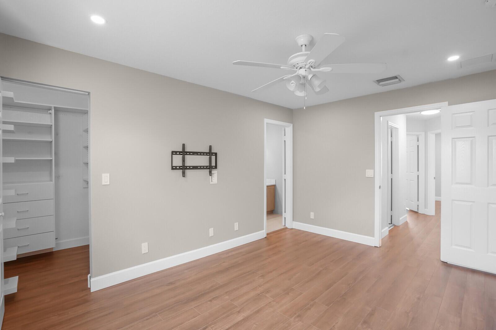 Sierra Palms - Residential Lease