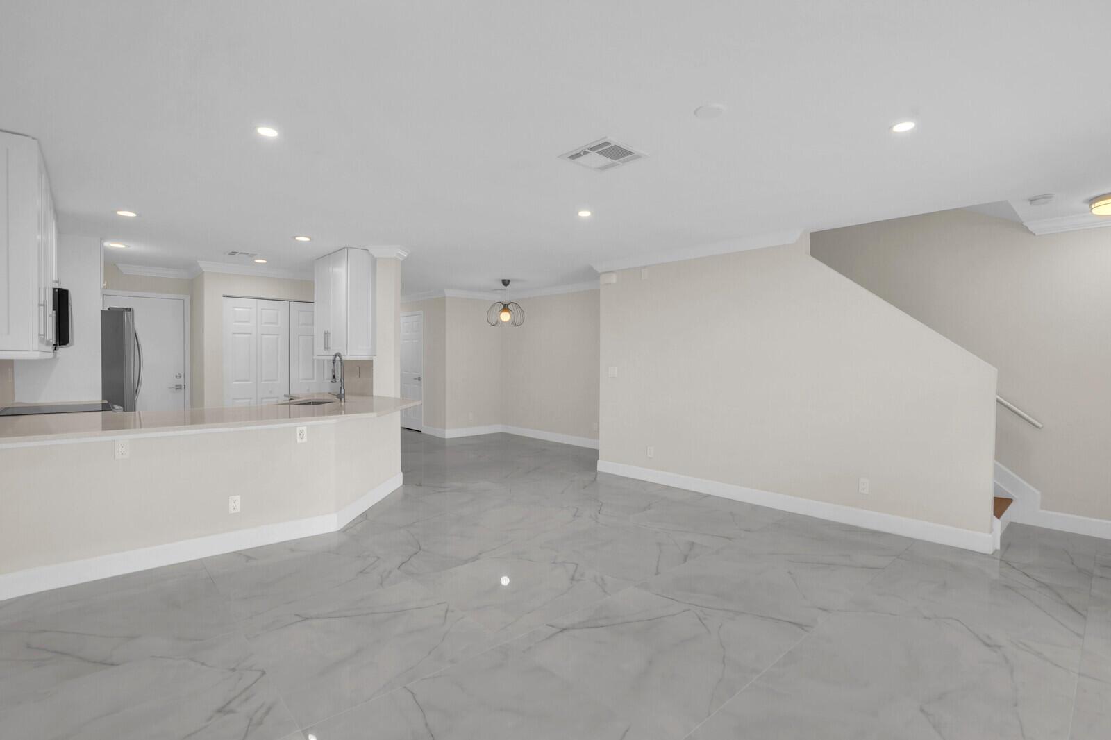 Sierra Palms - Residential Lease