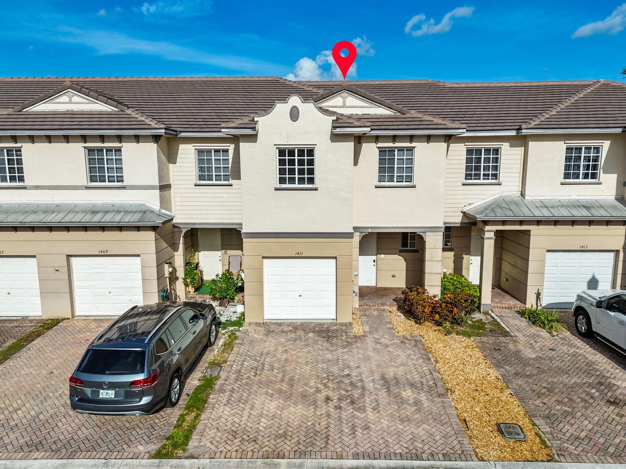1411 Lucaya Drive