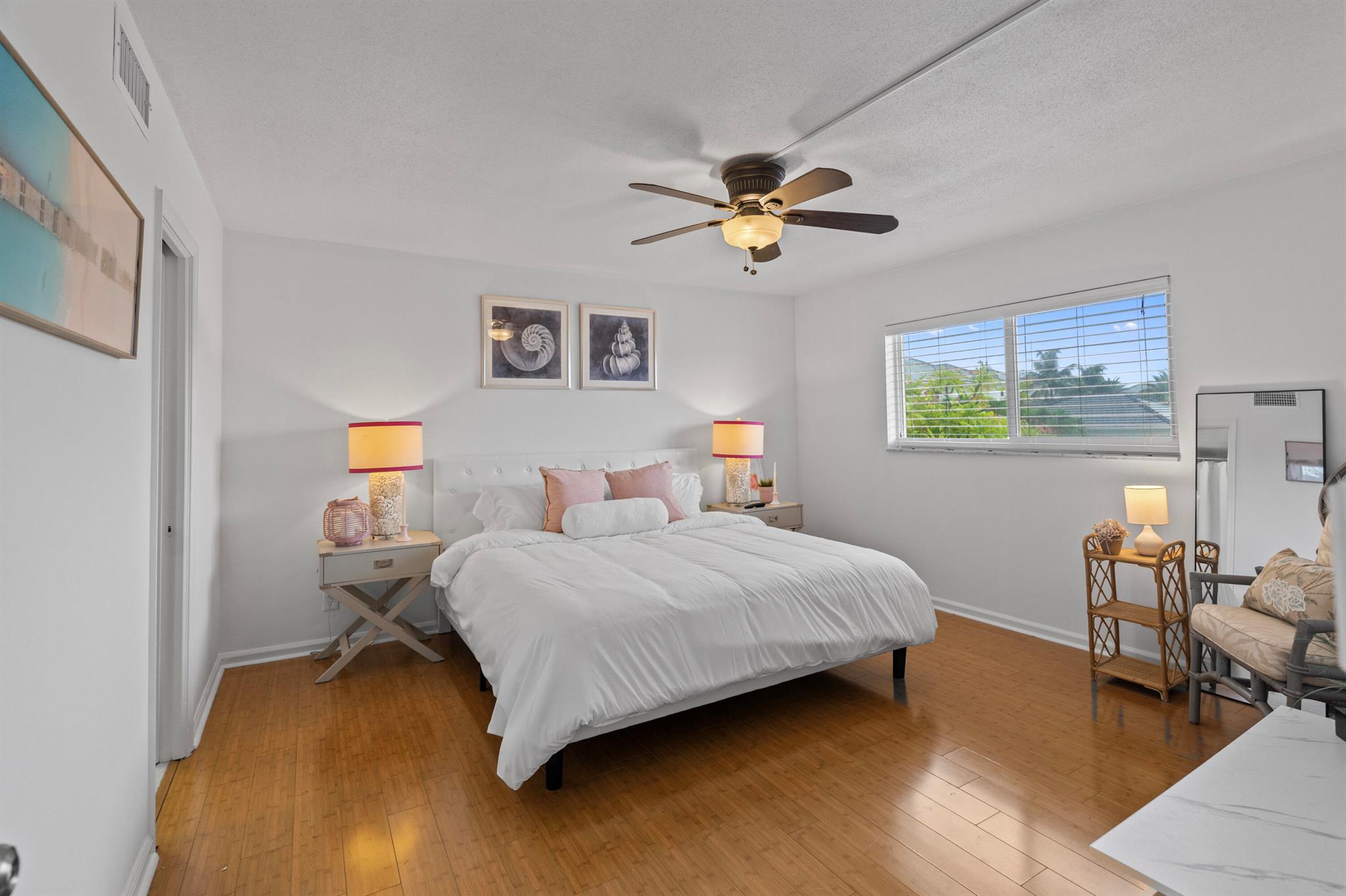 BOCA HOUSE CONDO - Residential Lease