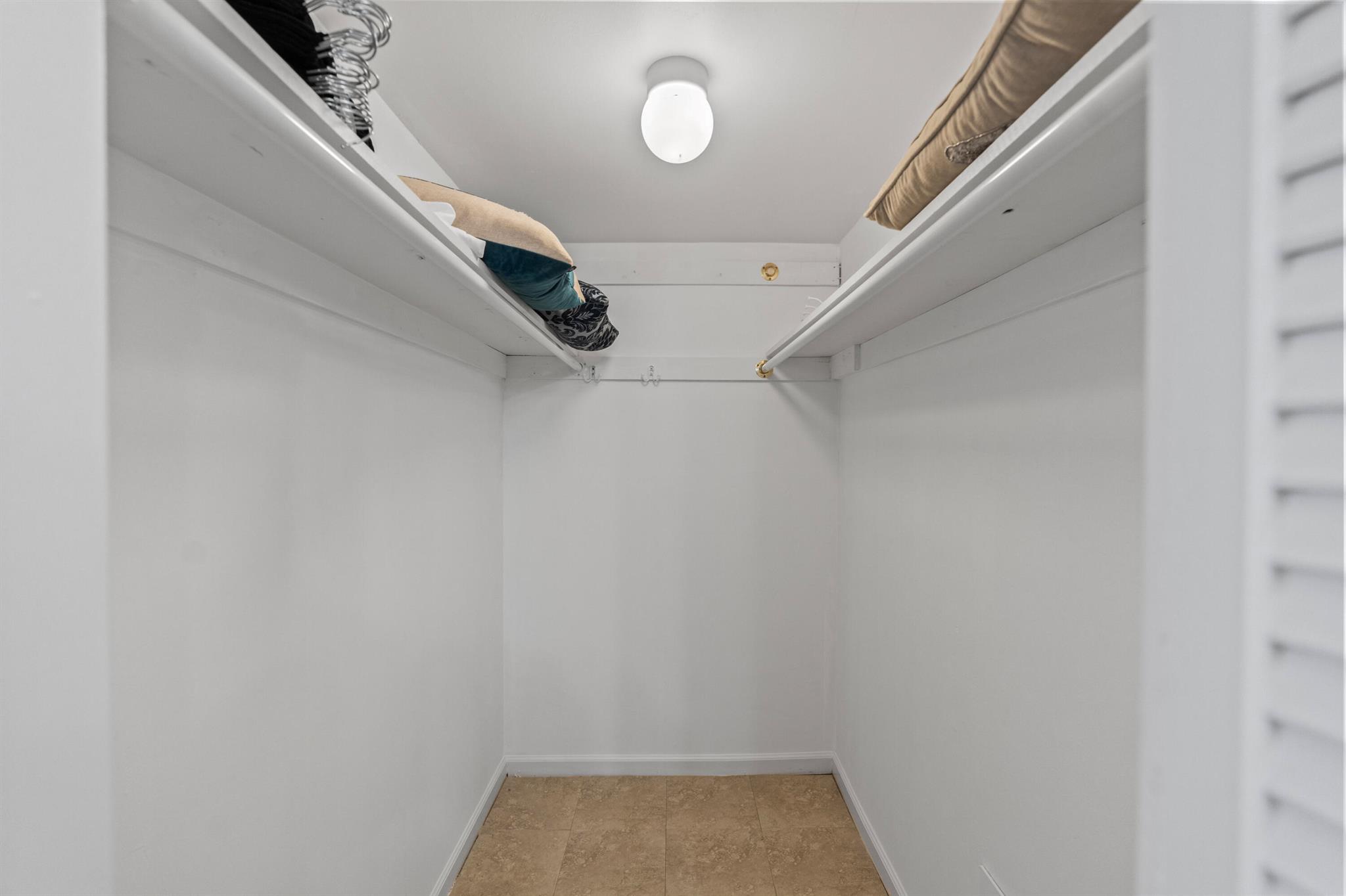 BOCA HOUSE CONDO - Residential Lease