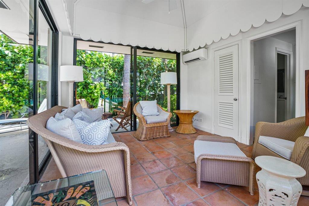 LEVERETT HOUSE CONDO - Residential